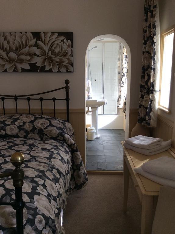 The Coach House Bed & Breakfast Dawlish Exterior photo